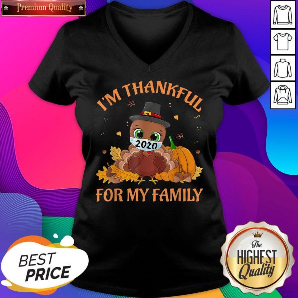 Top I'm Thankful For My Family Thanksgiving Turkey Wearing Mask V-neck- Design By Sheenytee.com