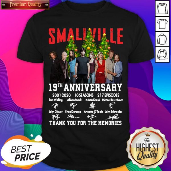 Top Smallville 10th Anniversary 2001 2021 Merry Christmas Signatures Shirt- Design By Romancetees.com